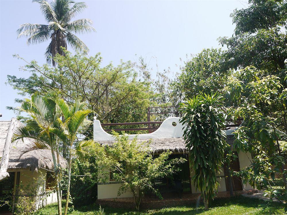 Le Flamboyant Resort Kep Bagian luar foto