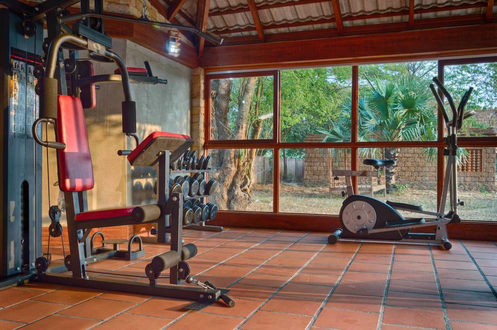 Le Flamboyant Resort Kep Bagian luar foto